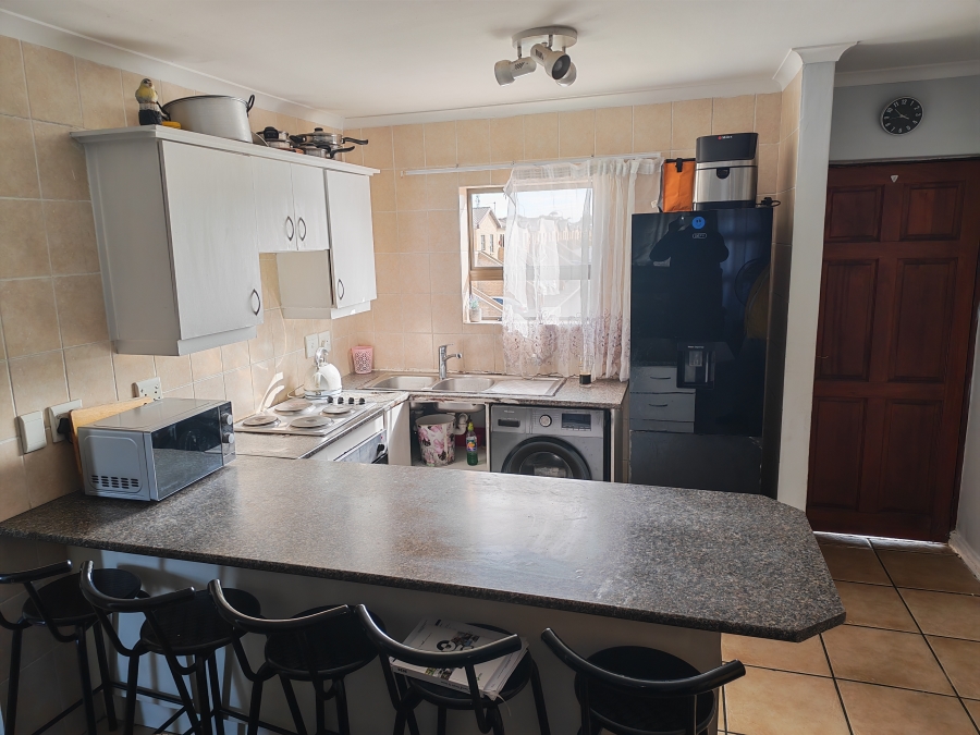 2 Bedroom Property for Sale in Guldenland Western Cape
